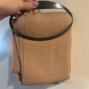 NWT WEST LOOP KNIT SCARF